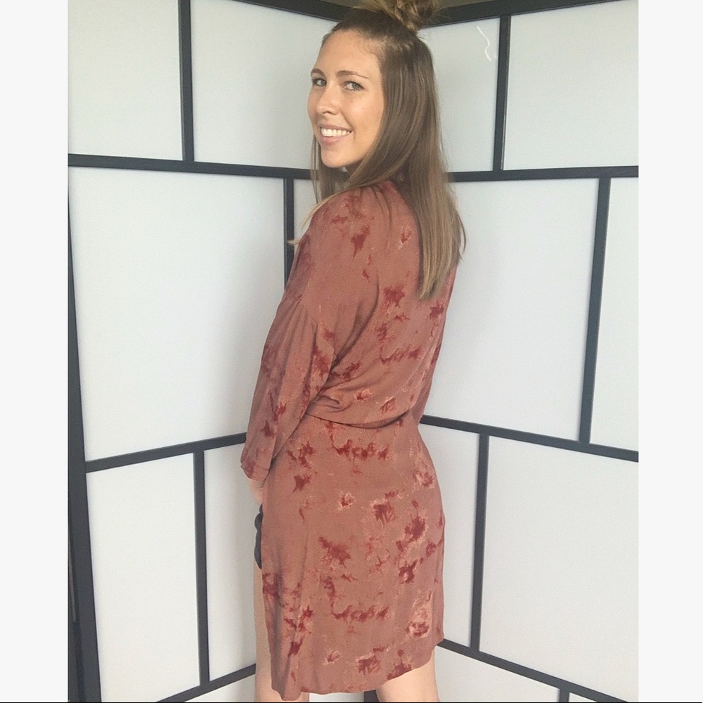 'Rusty' Tie Dye High-Low Top - Picture 5 of 8